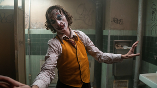 Todd Phillips cut a <i>Joker </i>bathtub scene that was too "insane" for an R-rating